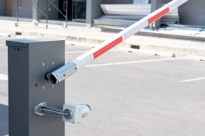 Automatic Gates & Barriers